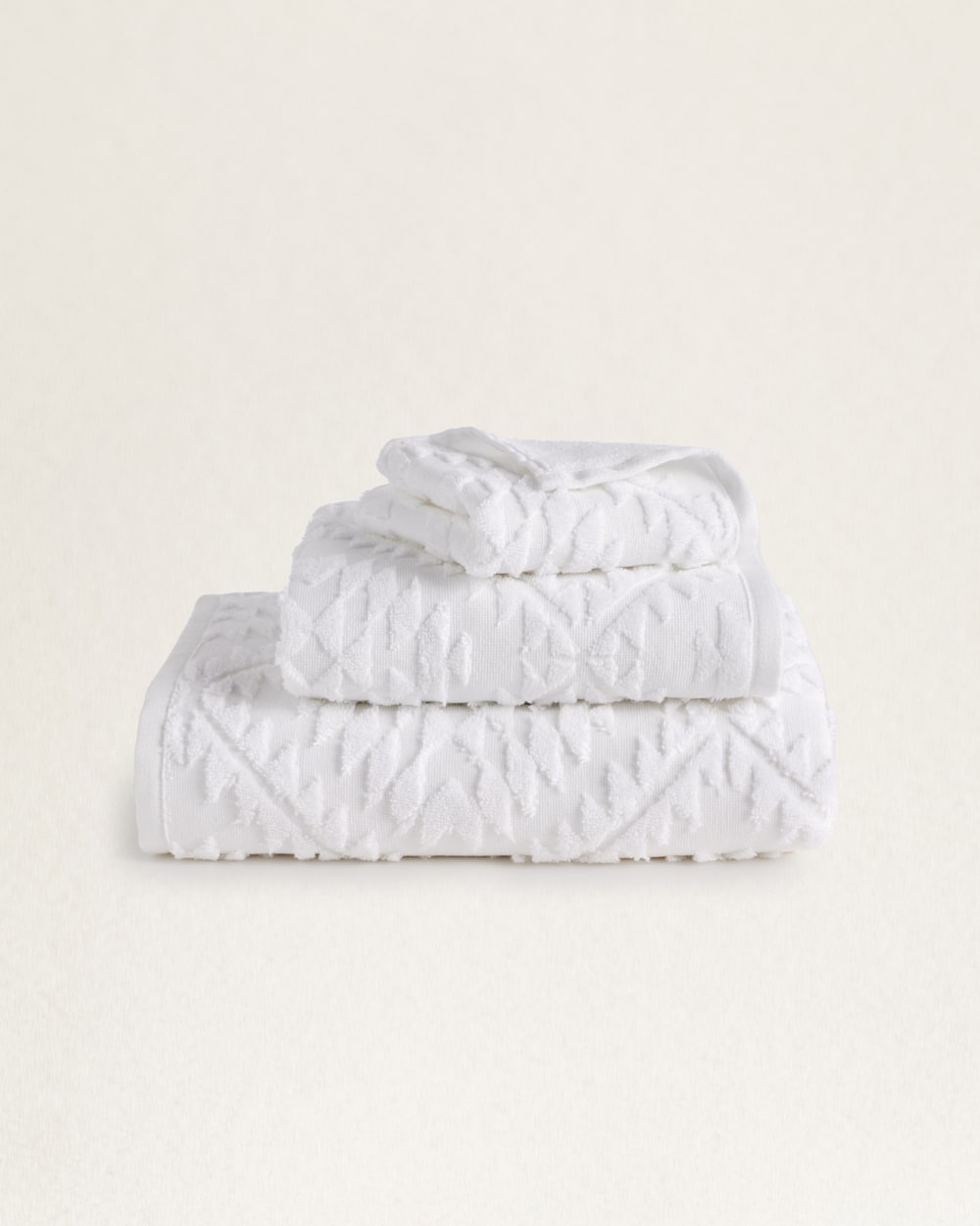 RANCHO ARROYO TOWEL COLLECTION IN BRIGHT WHITE image number 1