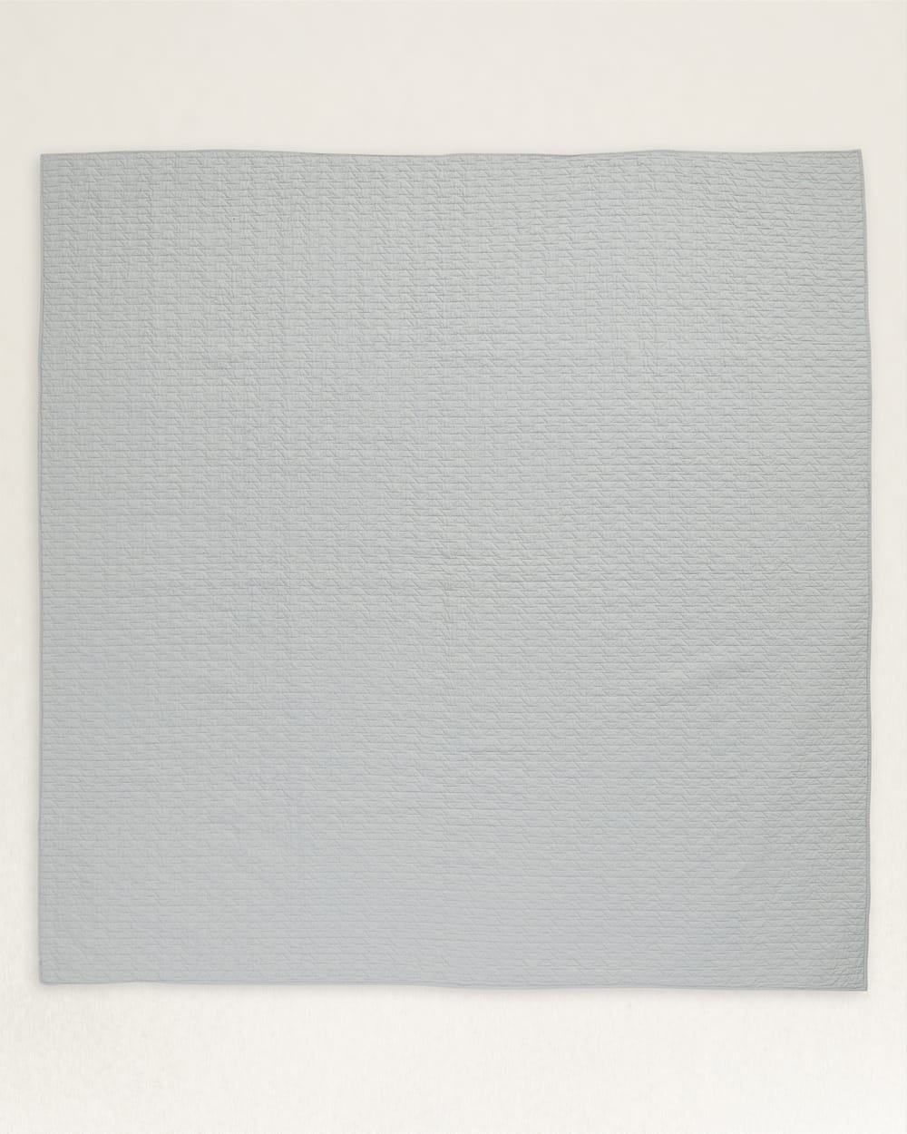 ALTERNATE VIEW OF WILLOW CREEK PIECED QUILT SET IN IVORY image number 3