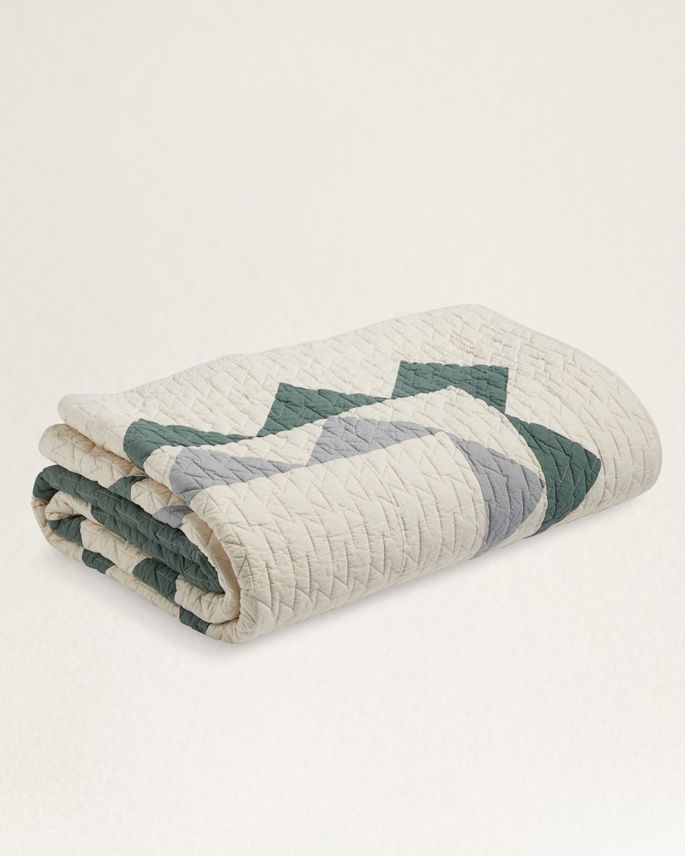 AGATE BEACH PIECED QUILT SET IN TAN image number 1