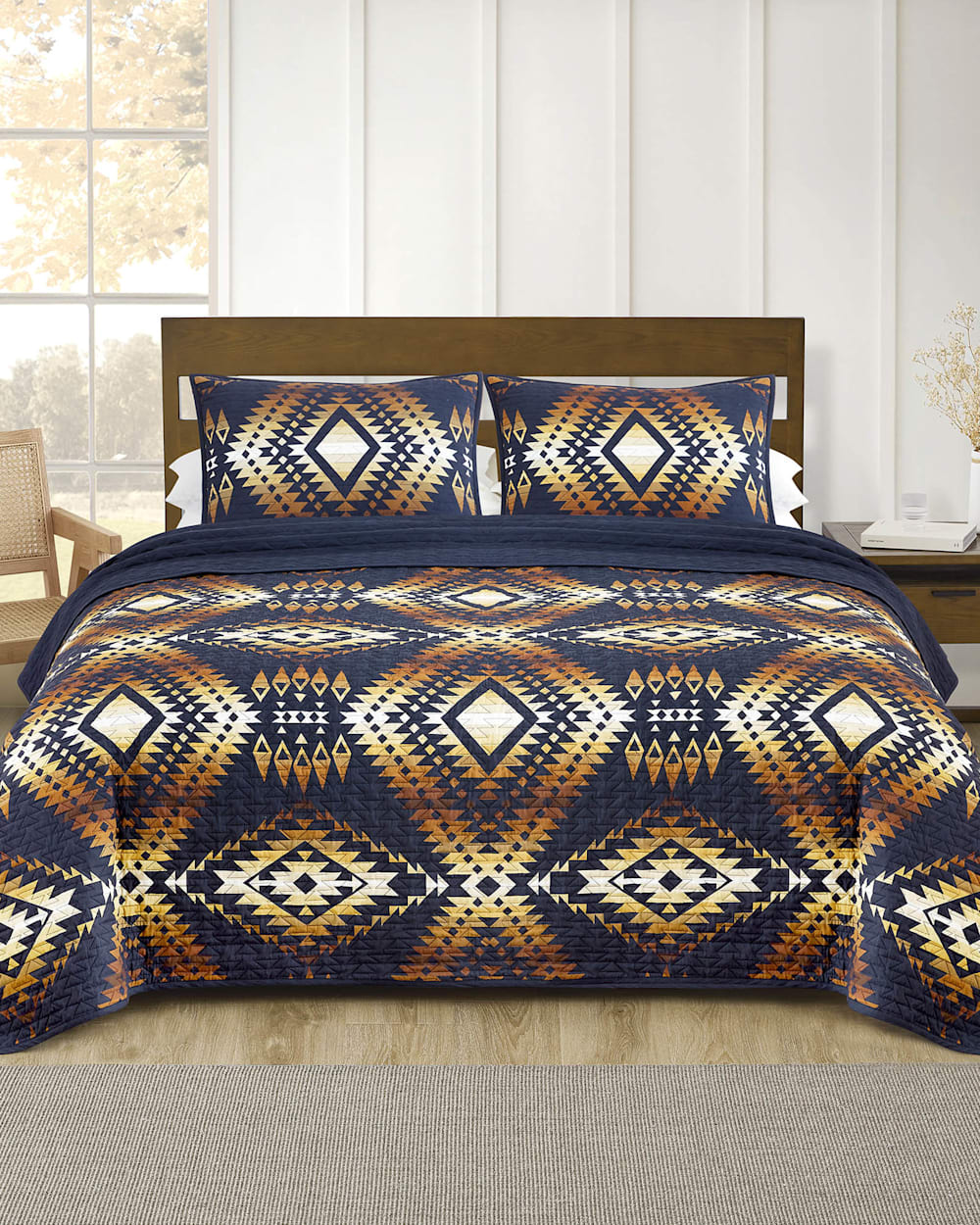 ALTERNATE VIEW OF MISSION TRAILS PRINTED COVERLET SET IN NAVY MULTI image number 5