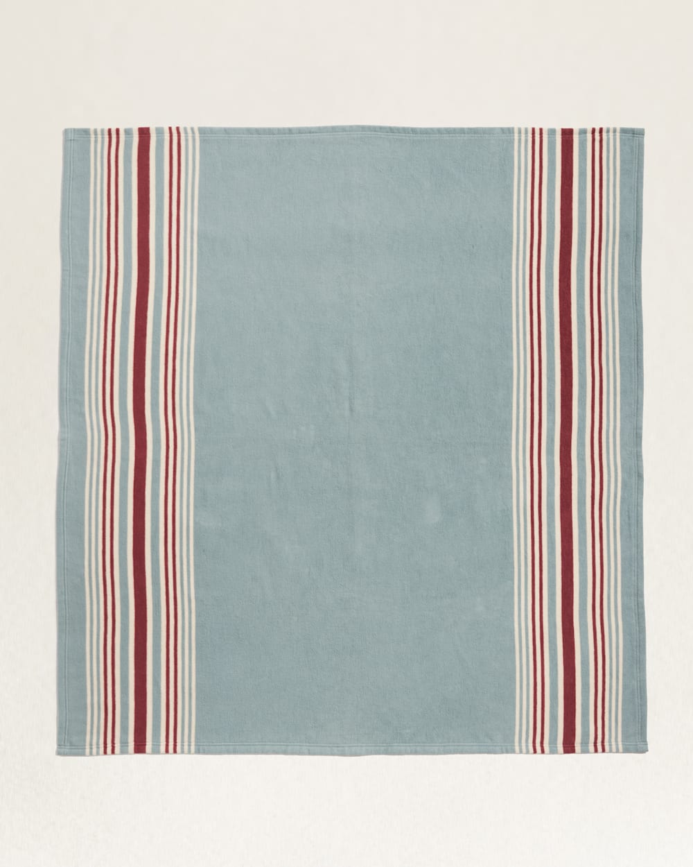 ALTERNATE VIEW OF CARICO LAKE/STRIPE ORGANIC COTTON THROW GIFT PACK IN MARINE/SHALE image number 3