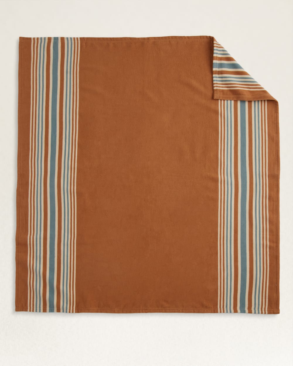 FLAT FRONT VIEW OF SECOND COLORWAY OF SAN MARINO/STRIPE ORGANIC COTTON THROW GIFT PACK IN ANDORA/CASHEW image number 4