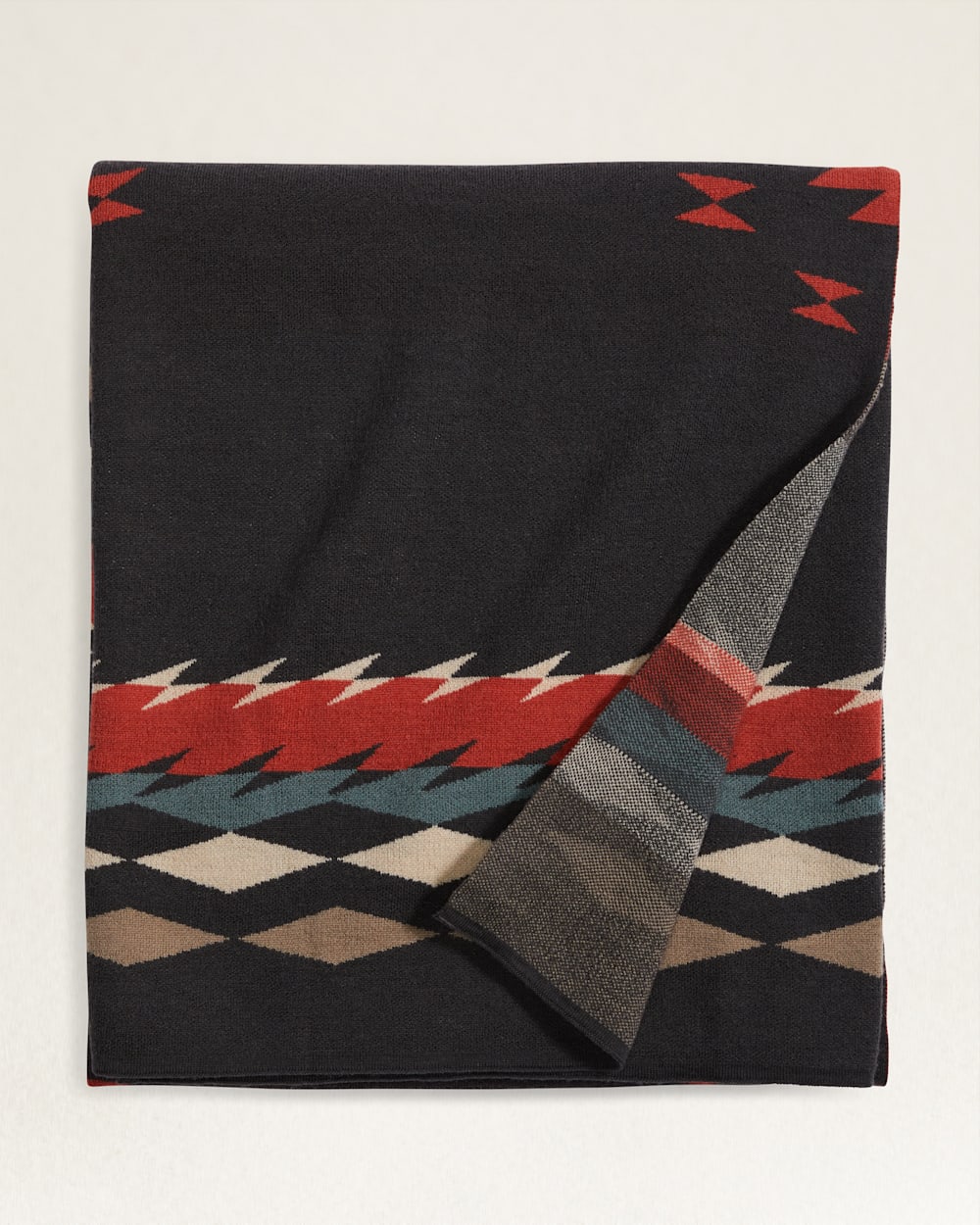 ALTERNATE VIEW OF BRIDGE CREEK KNIT THROW IN BLACK image number 4