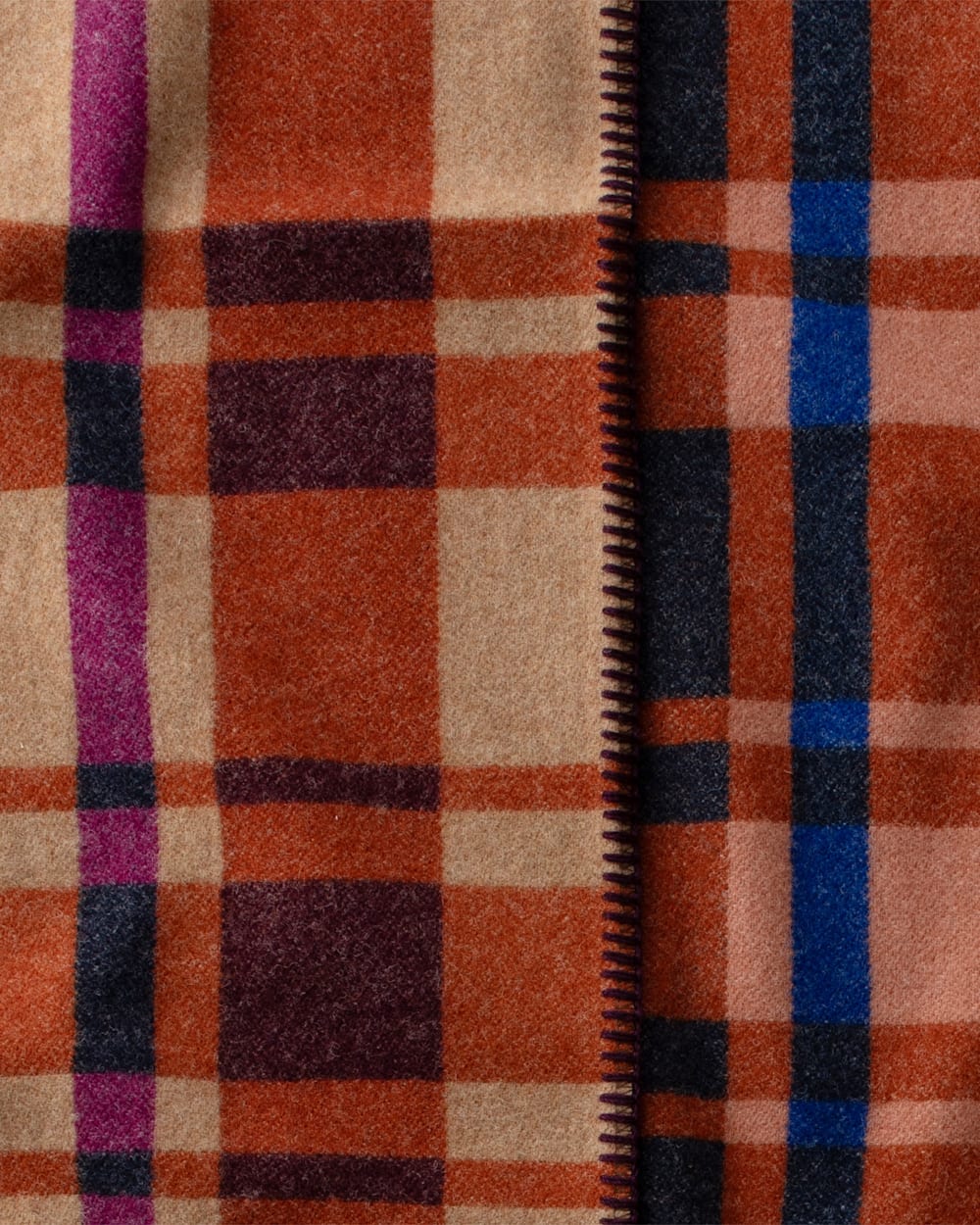 Alt image of SCHOOLHOUSE X PENDLETON ABINGTON HALL THROW image number 3