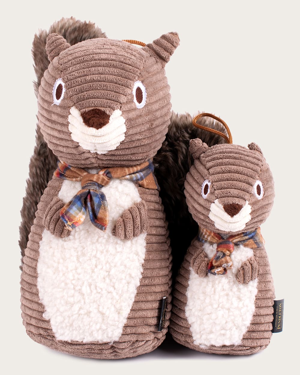 ALTERNATE VIEW OF PET PLUSH SQUIRREL TOY IN SQUIRREL image number 3