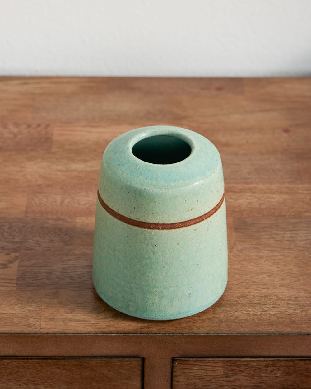 ALTERNATE VIEW OF HANDMADE STONEWARE & WOOD BUD VASE IN SEAFOAM image number 2