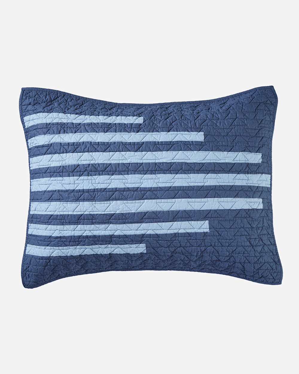 ALTERNATE VIEW OF CREEKSIDE PIECED QUILT IN INDIGO image number 4