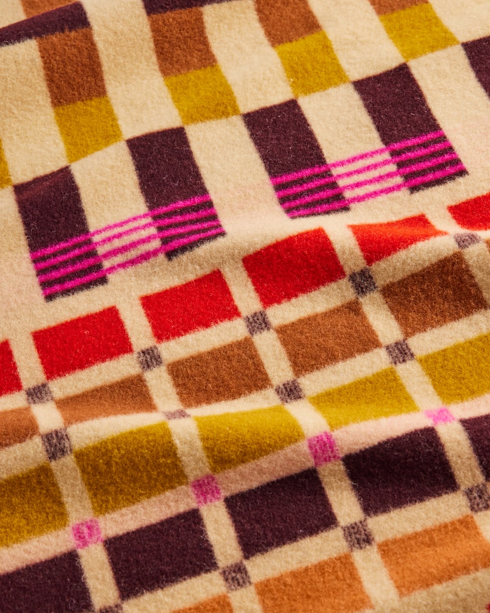 ALTERNATE VIEW OF SCHOOLHOUSE X PENDLETON BLANKET IN CANEBRAKE FIRESIDE image number 3