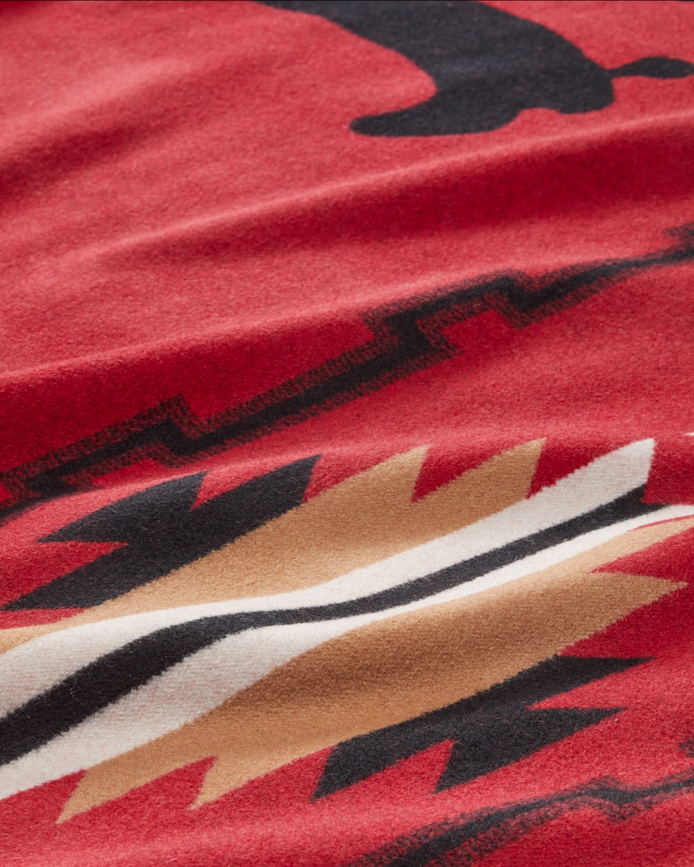 ALTERNATE VIEW OF WRANGLER X PENDLETON RODEO BLANKET IN RED/BLACK image number 2