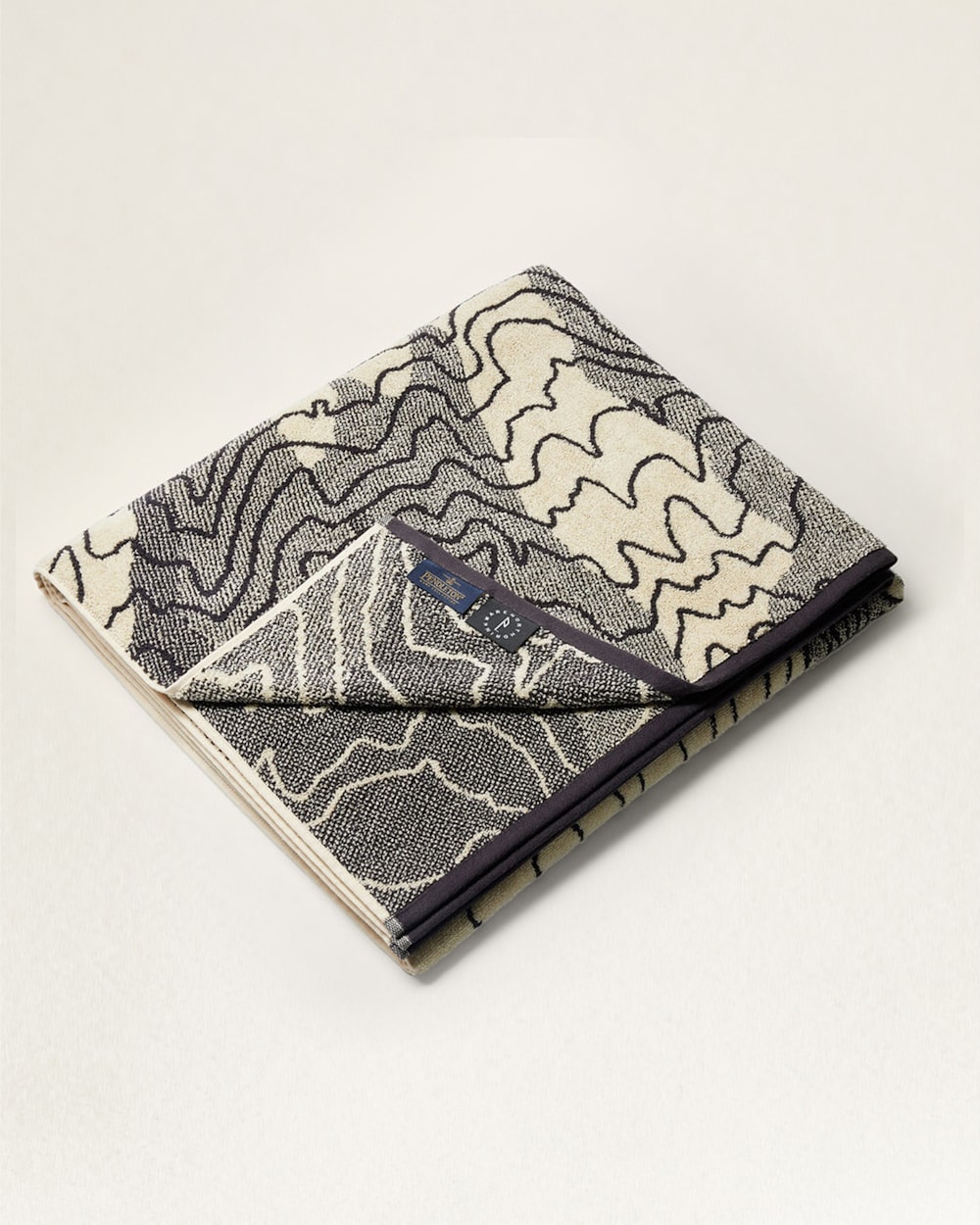 ALTERNATE VIEW OF NORTH DRINKWARE X PENDLETON MT. HOOD SPA TOWEL IN BASALT image number 3