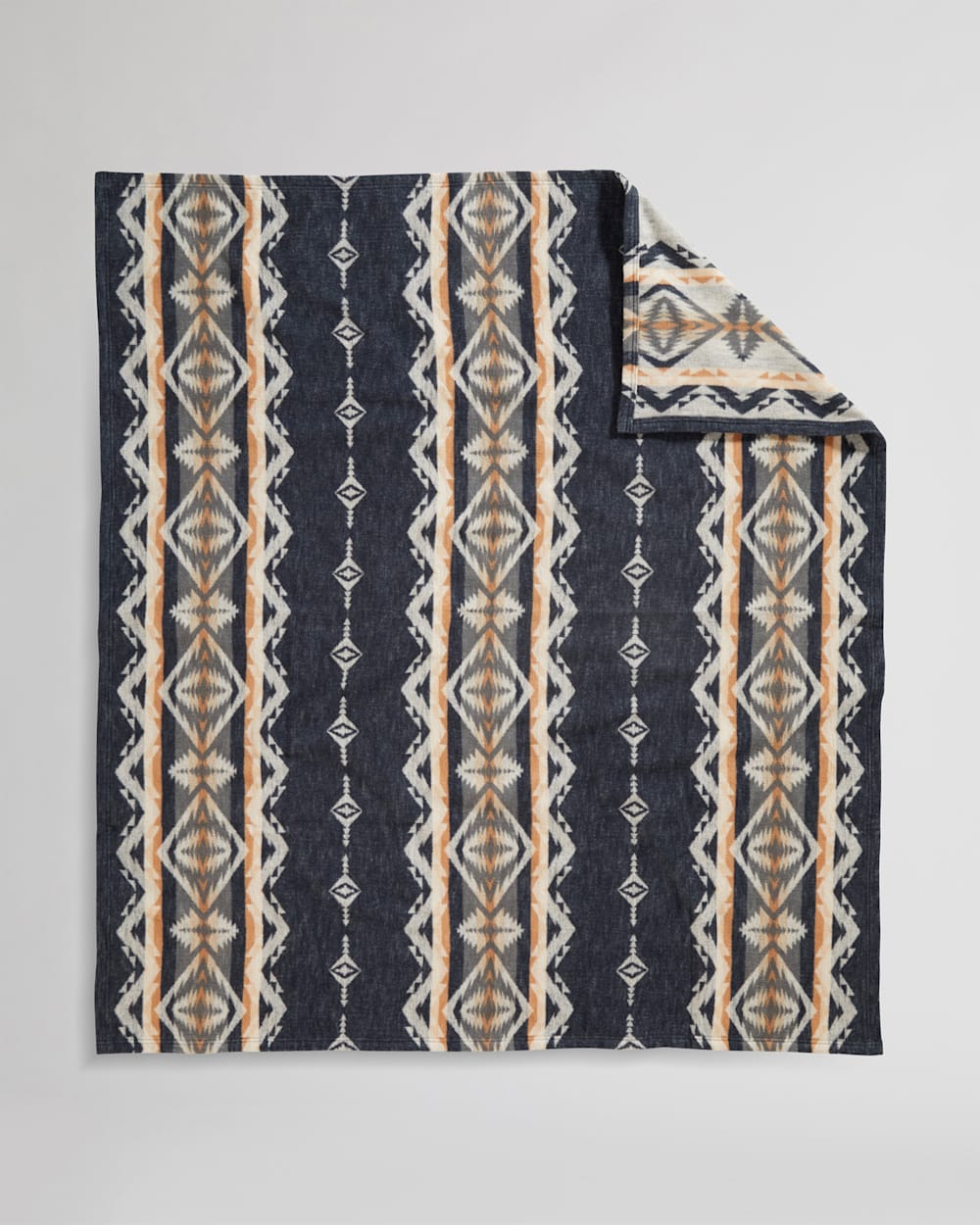 ALTERNATE VIEW OF TECOPA HILLS ORGANIC COTTON THROW GIFT PACK IN OXFORD image number 6