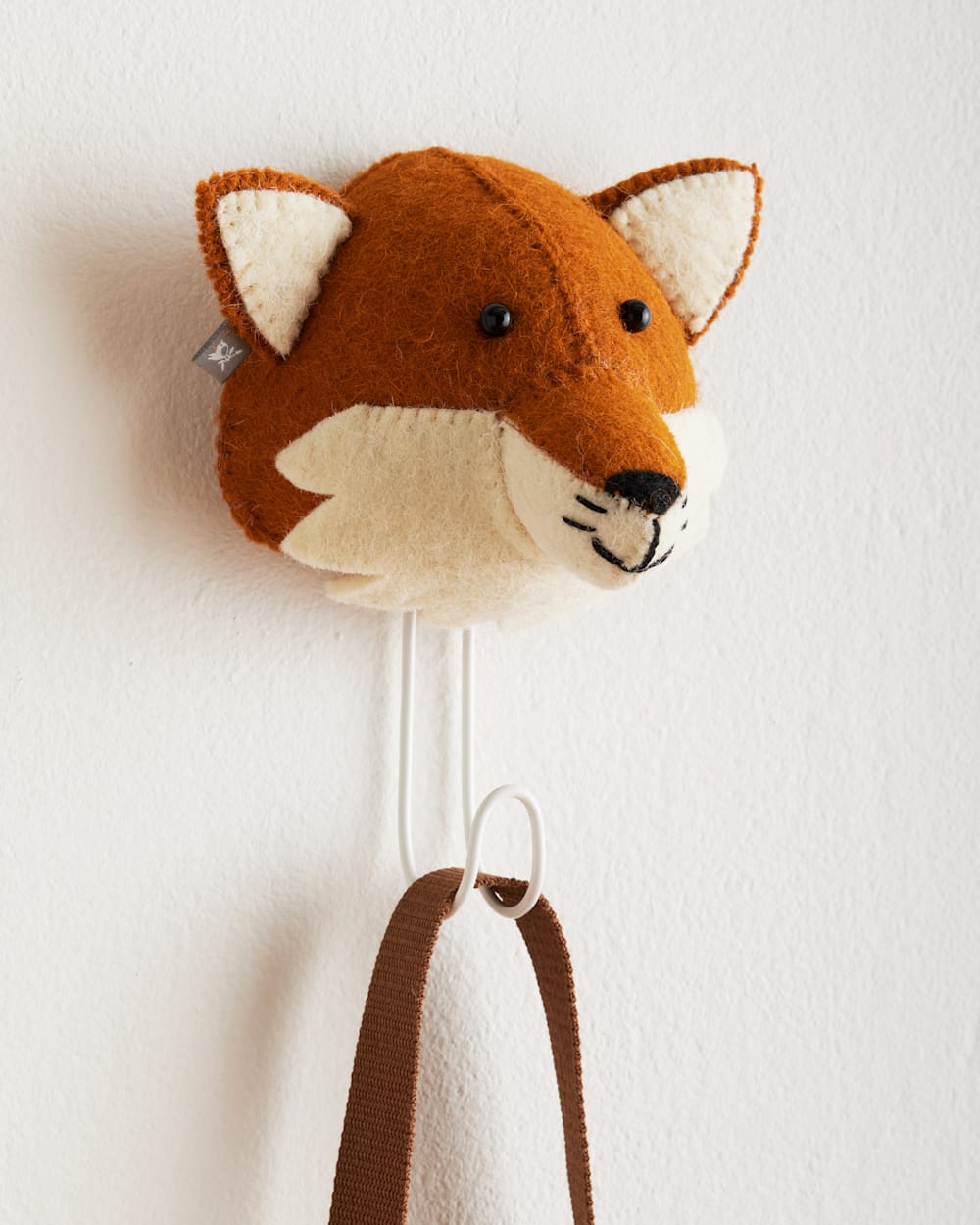 ALTERNATE VIEW OF FOX HEAD COAT HOOK IN RUST/CREAM image number 2