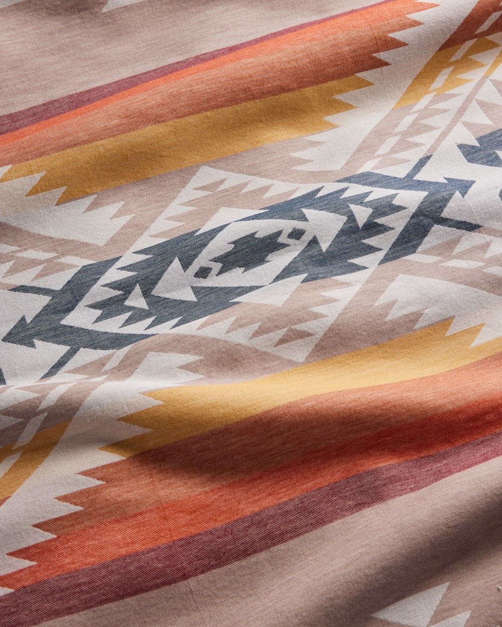 Stay Cozy with the Bridge Creek Sherpa Blanket Pendleton