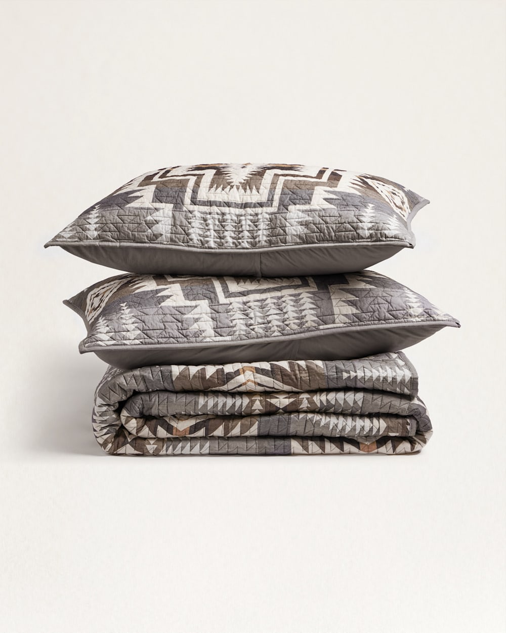 HARDING STAR PRINTED COVERLET SET IN FROSTED GREY image number 1