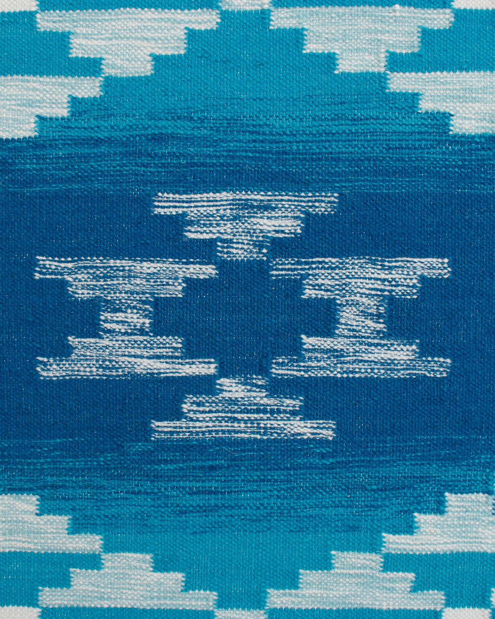 ALTERNATE VIEW OF SALT CREEK RUG IN TURQUOISE image number 2