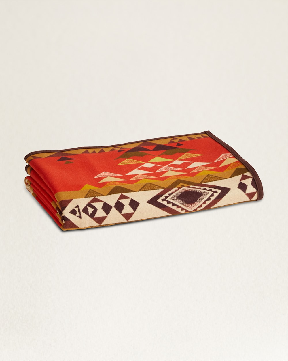 ALTERNATE VIEW OF LIMITED EDITION HIGHLAND PEAK BLANKET IN RED CHILI image number 5
