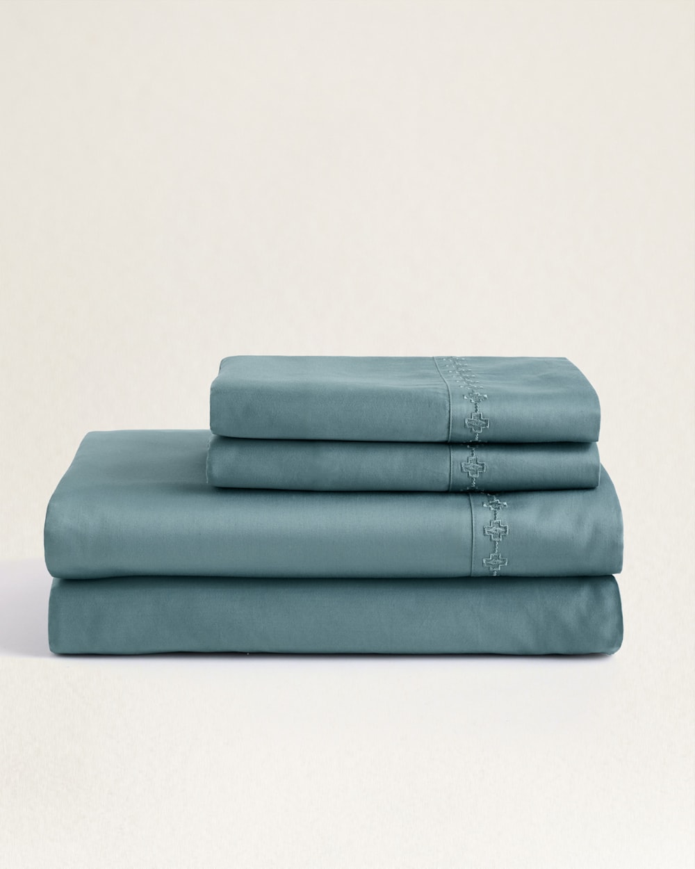 ALTERNATE VIEW OF HARDING EMBROIDERED PILLOWCASES IN SILVER BLUE image number 2