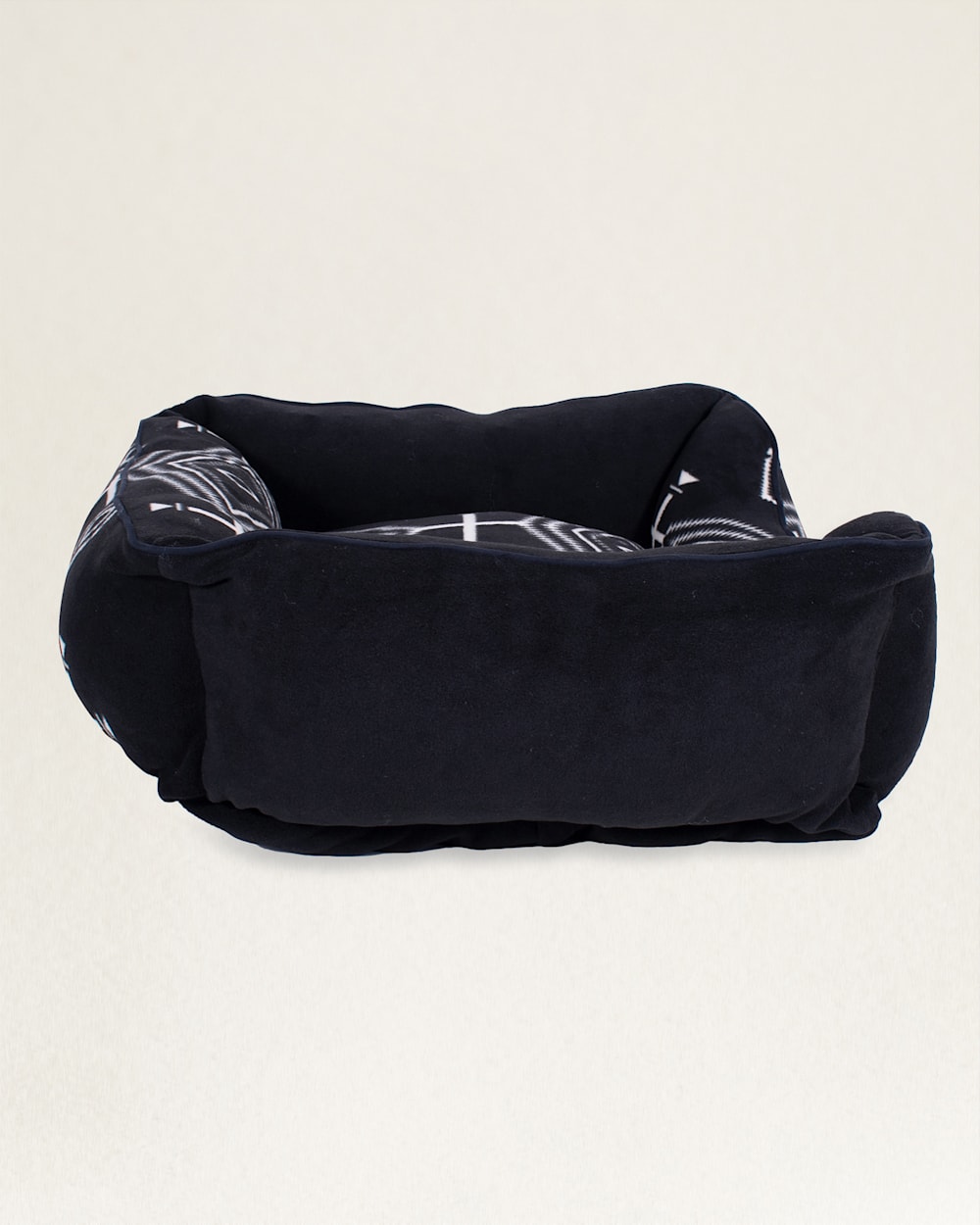 ALTERNATE VIEW OF LOS OJOS KUDDLER DOG BED IN LOS OJOS image number 3