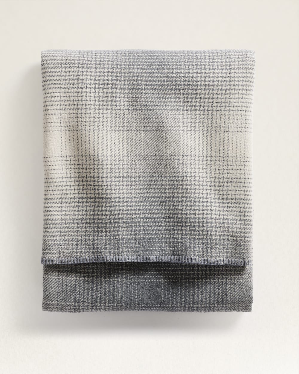 ALTERNATE VIEW OF ECO-WISE WOOL OMBRE BLANKET IN BONE/GREY image number 4