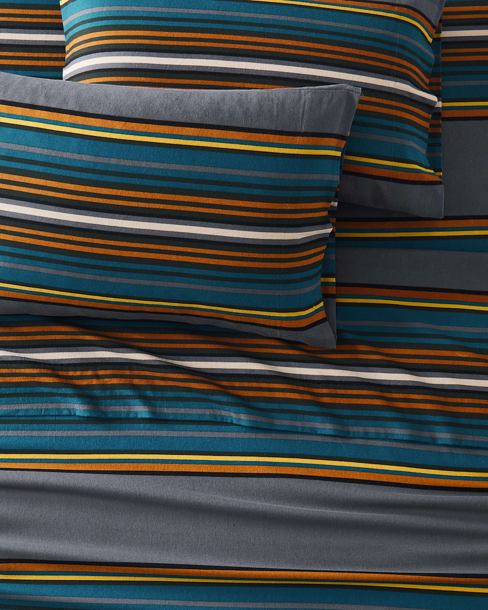 ALTERNATE VIEW OF OLYMPIC NATIONAL PARK FLANNEL SHEET SET IN GREY image number 2