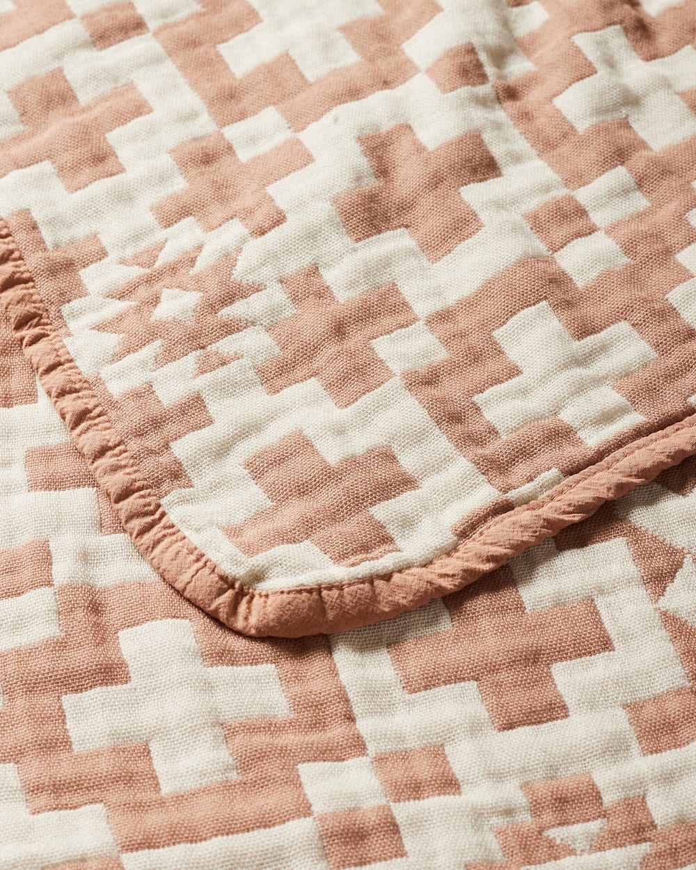 ALTERNATE VIEW OF BLUE RIDGE ORGANIC COTTON BABY BLANKET IN PINK/CREAM image number 5
