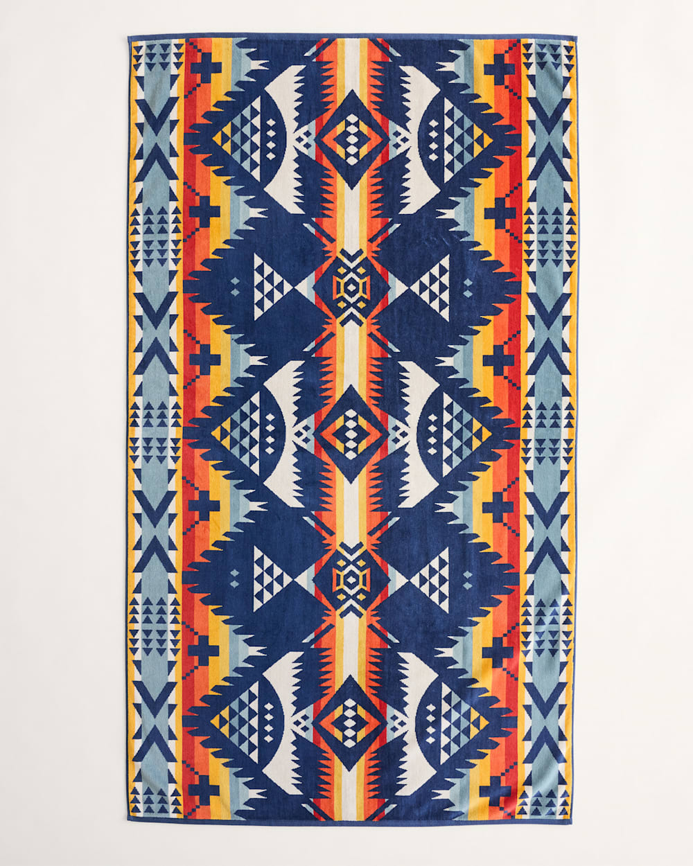 ALTERNATE VIEW OF NEHALEM SPA TOWEL IN NAVY image number 2