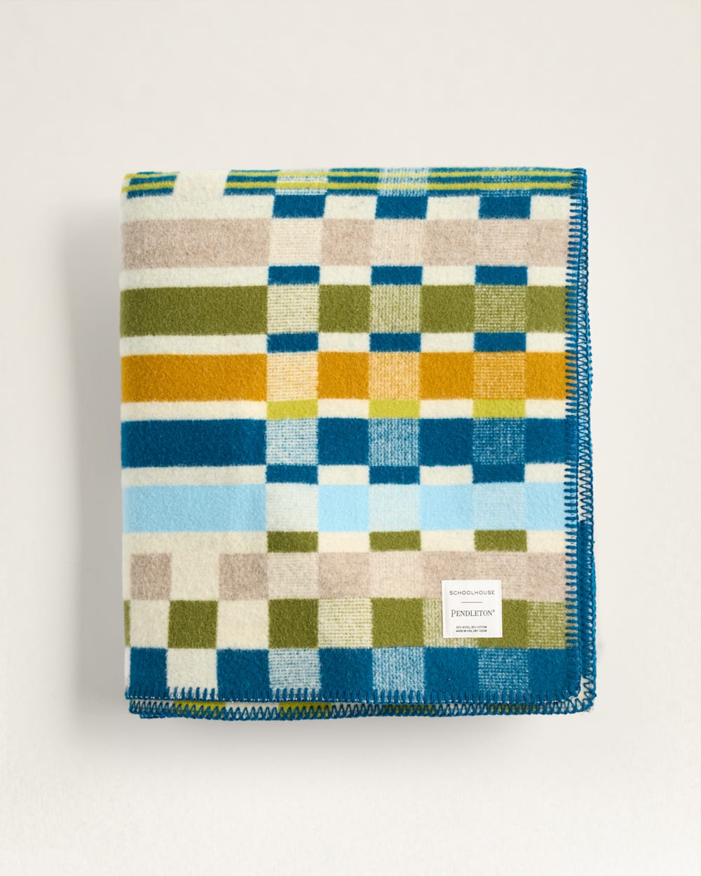 ALTERNATE VIEW OF SCHOOLHOUSE X PENDLETON BLANKET IN CANEBRAKE MOSS image number 4