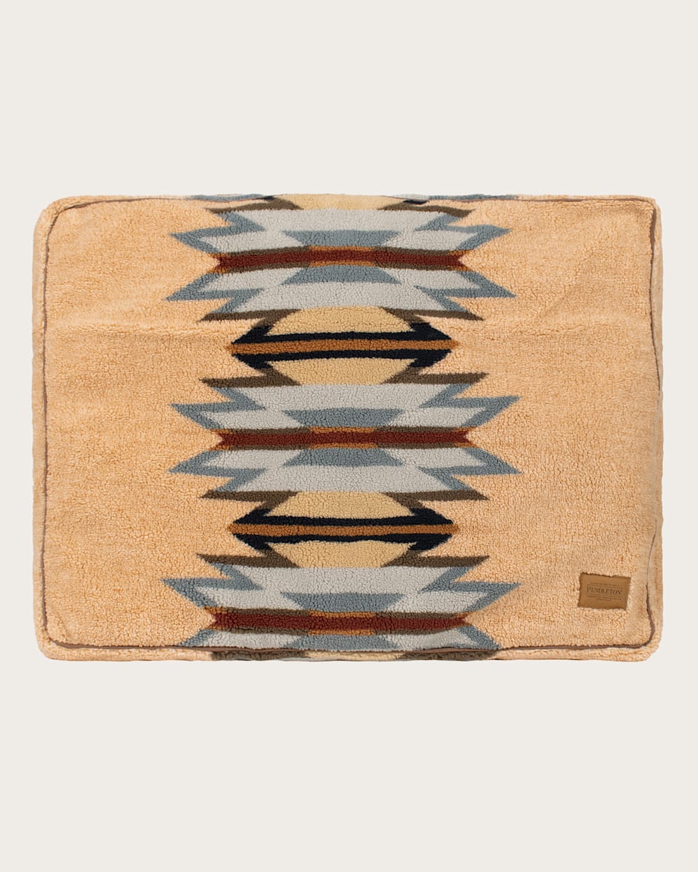 ALTERNATE VIEW OF WYETH TRAIL PET BED - NAPPER IN BEIGE image number 2