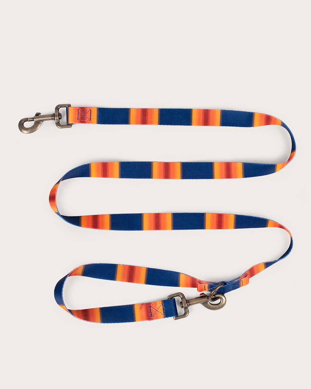 ALTERNATE VIEW OF GRAND CANYON NATIONAL PARK ADVENTURE LEASH IN GRAND CANYON image number 2