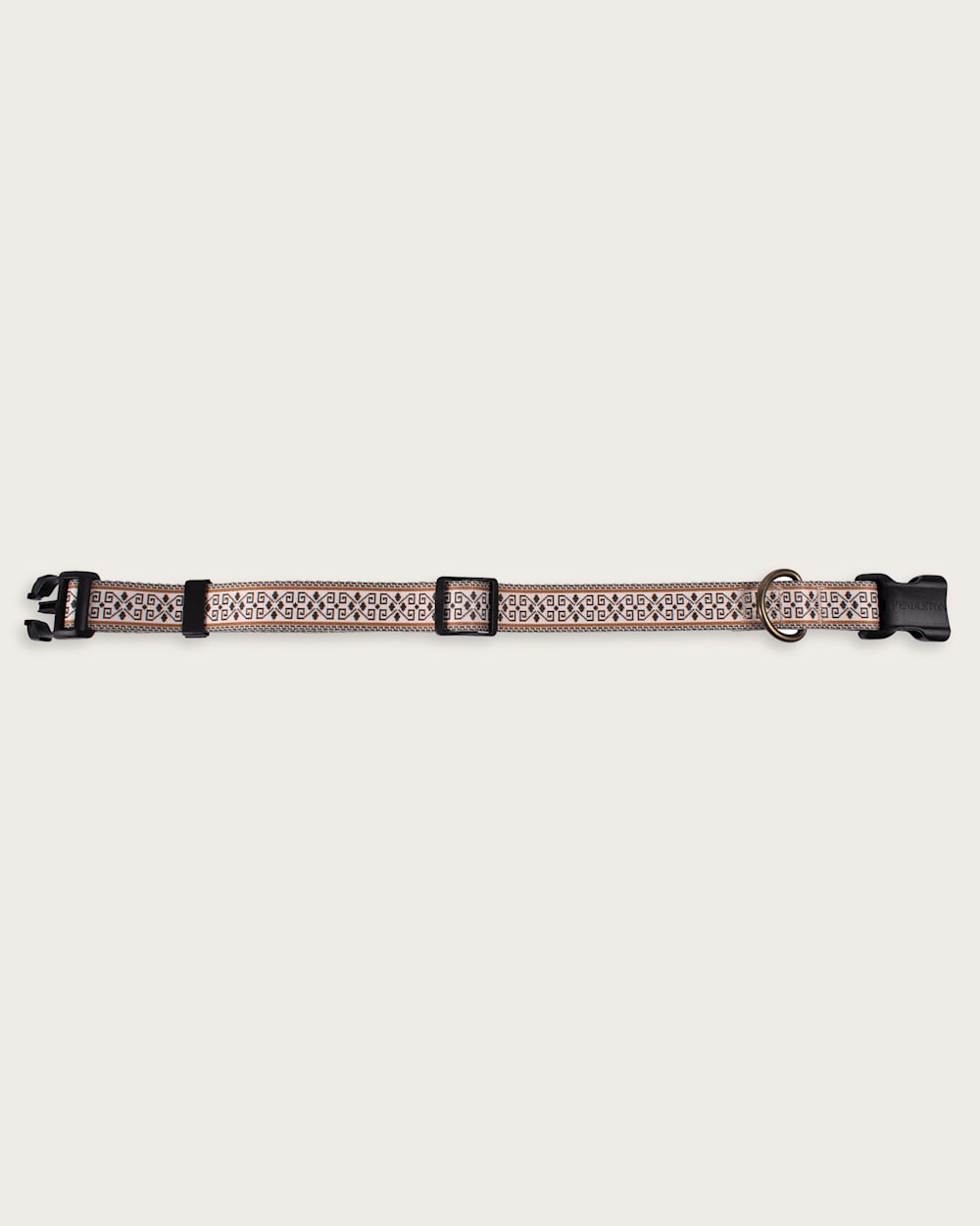 ALTERNATE VIEW OF WESTERLEY ADVENTURE COLLAR IN WESTERLEY image number 2