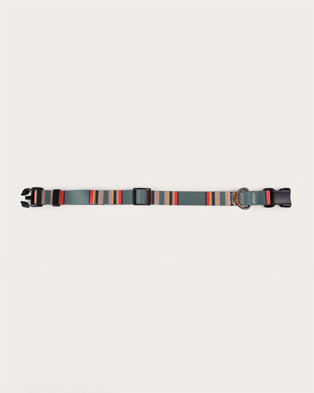 ALTERNATE VIEW OF YAKIMA CAMP ADVENTURE COLLAR IN GREEN HEATHER image number 2