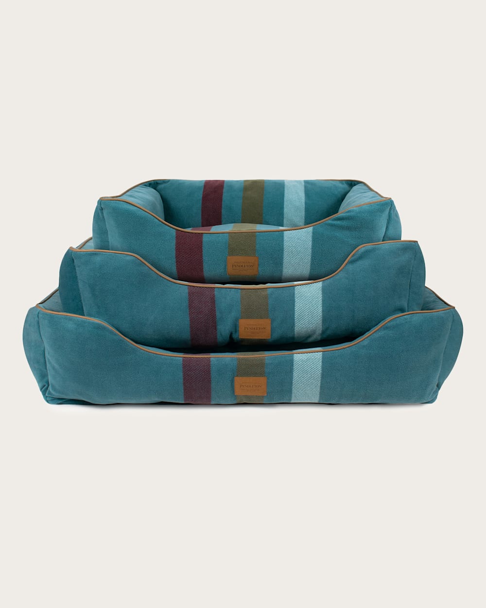 ALTERNATE VIEW OF CABIN STRIPE PET BED - KUDDLER IN SHALE MULTI image number 4