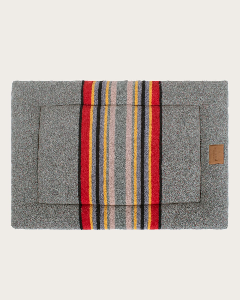 ALTERNATE VIEW OF YAKIMA CAMP PET BED - COMFORT CUSHION IN GREEN HEATHER image number 2