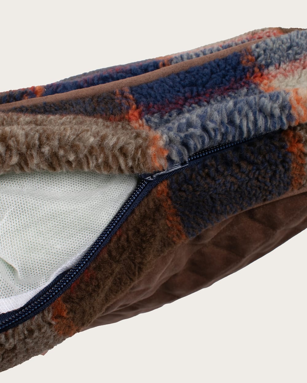 ALTERNATE VIEW OF MOUNTAIN PLAID PET BED - NAPPER IN BLUE/TAN image number 5