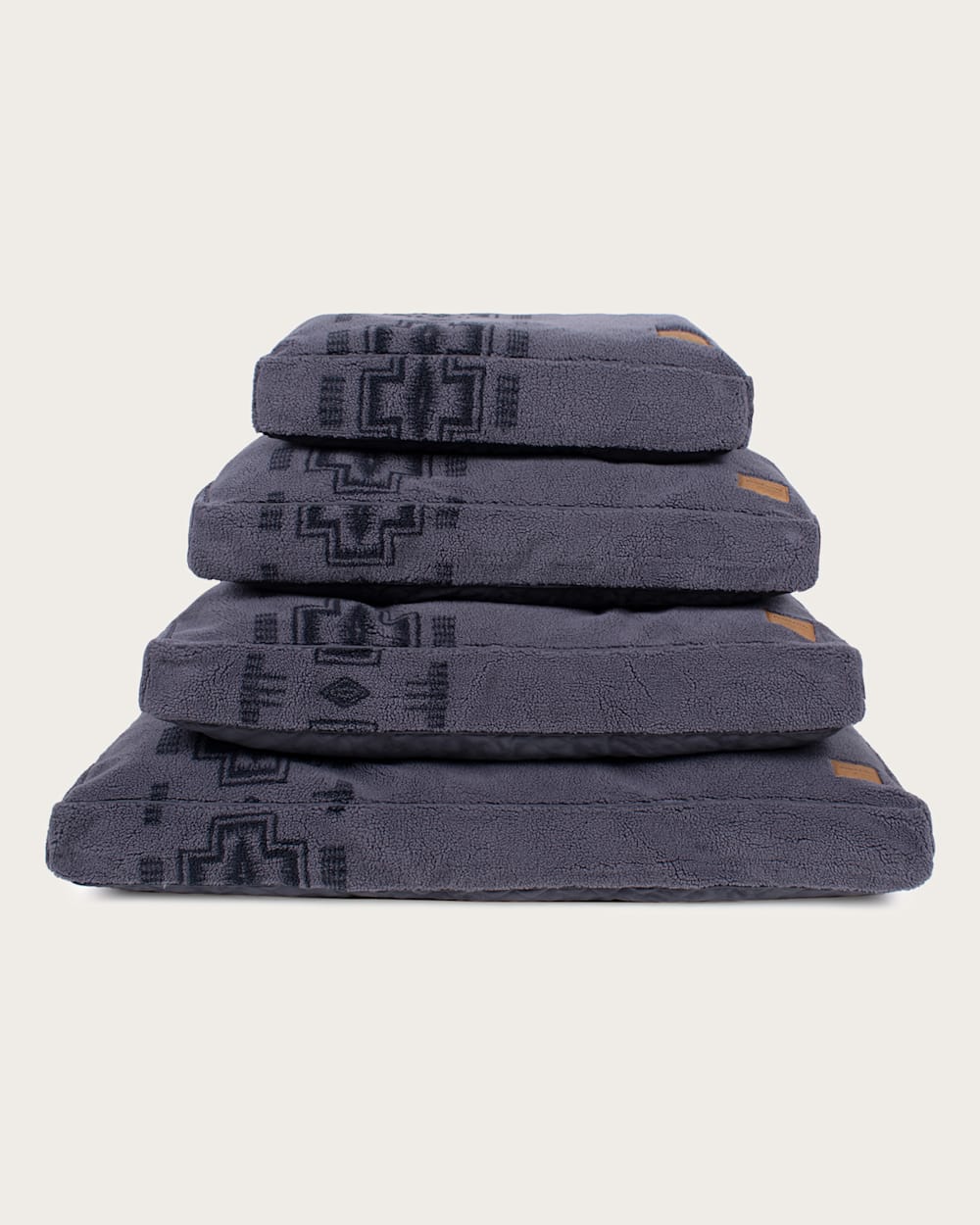 ALTERNATE VIEW OF HARDING PET BED - NAPPER IN GREY image number 4