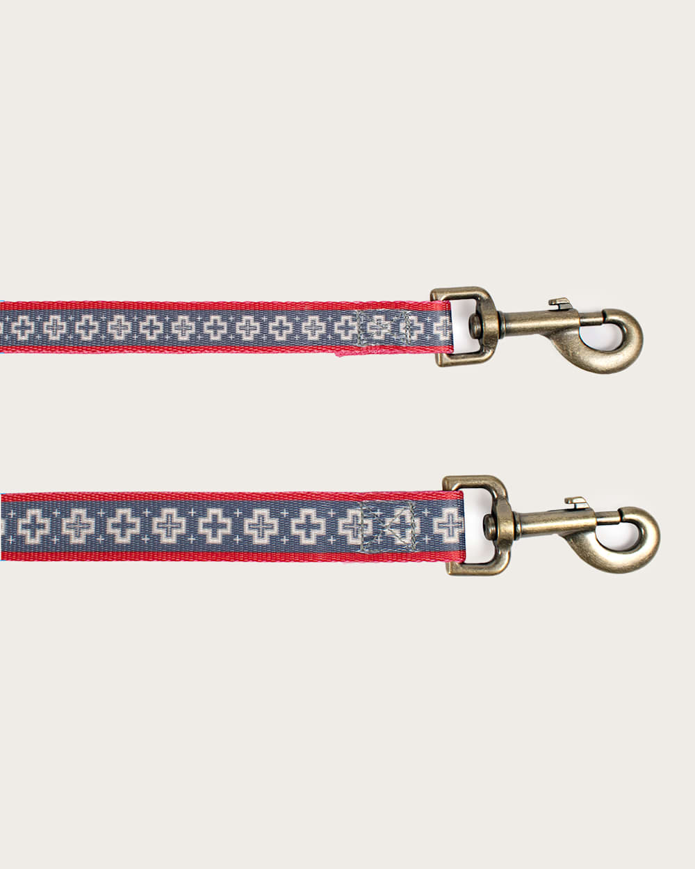 ALTERNATE VIEW OF SAN MIGUEL ADVENTURE LEASH IN GREY image number 2
