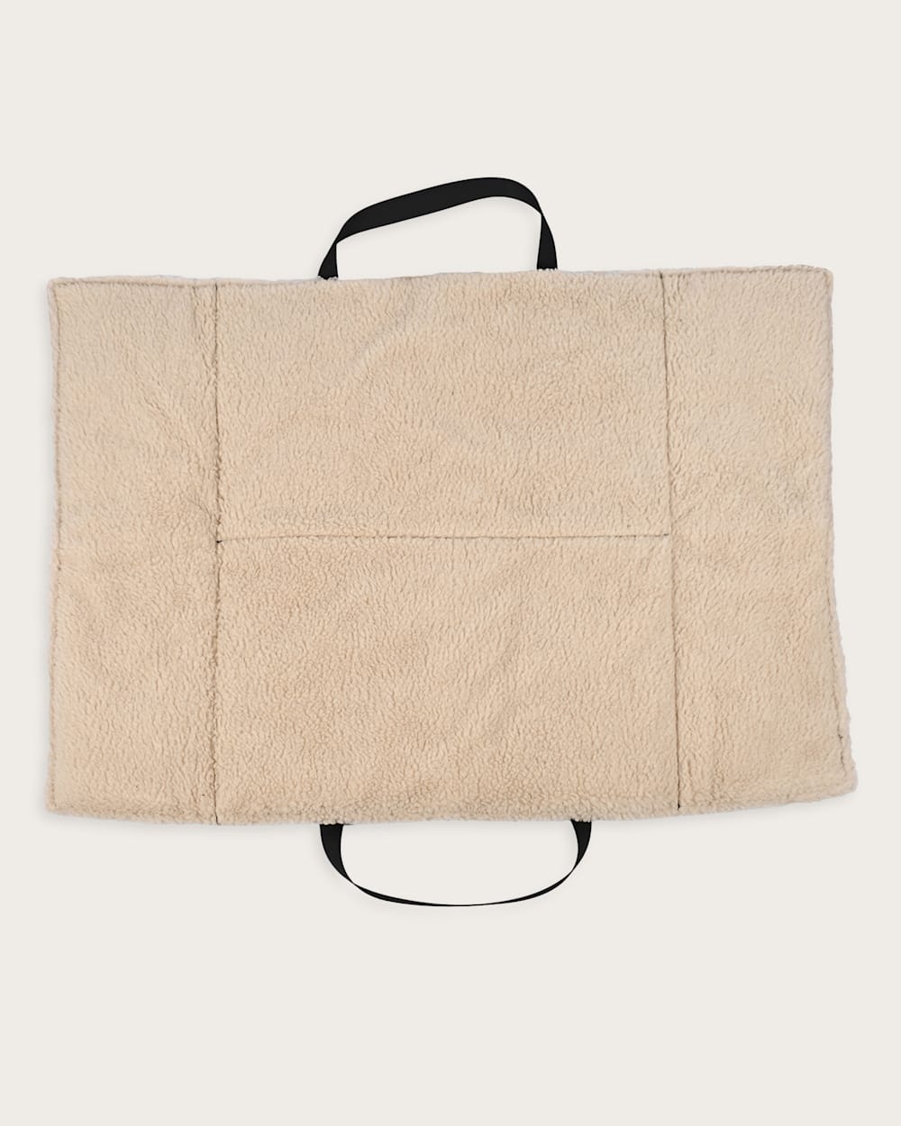 ALTERNATE VIEW OF NEHALEM PET TRAVEL BED IN GREY TONAL image number 2