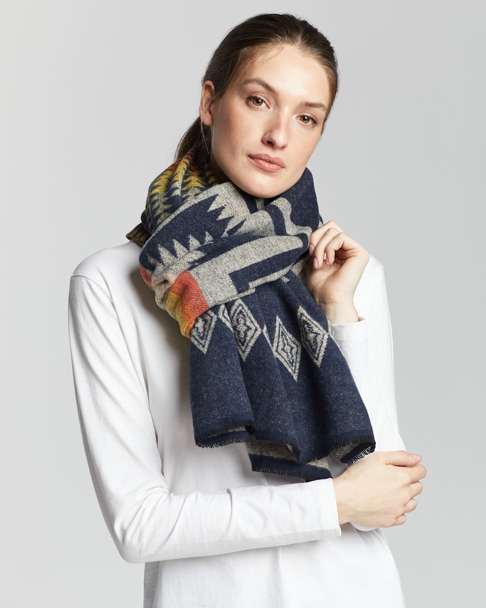 OVERSIZED COTTON WRAP