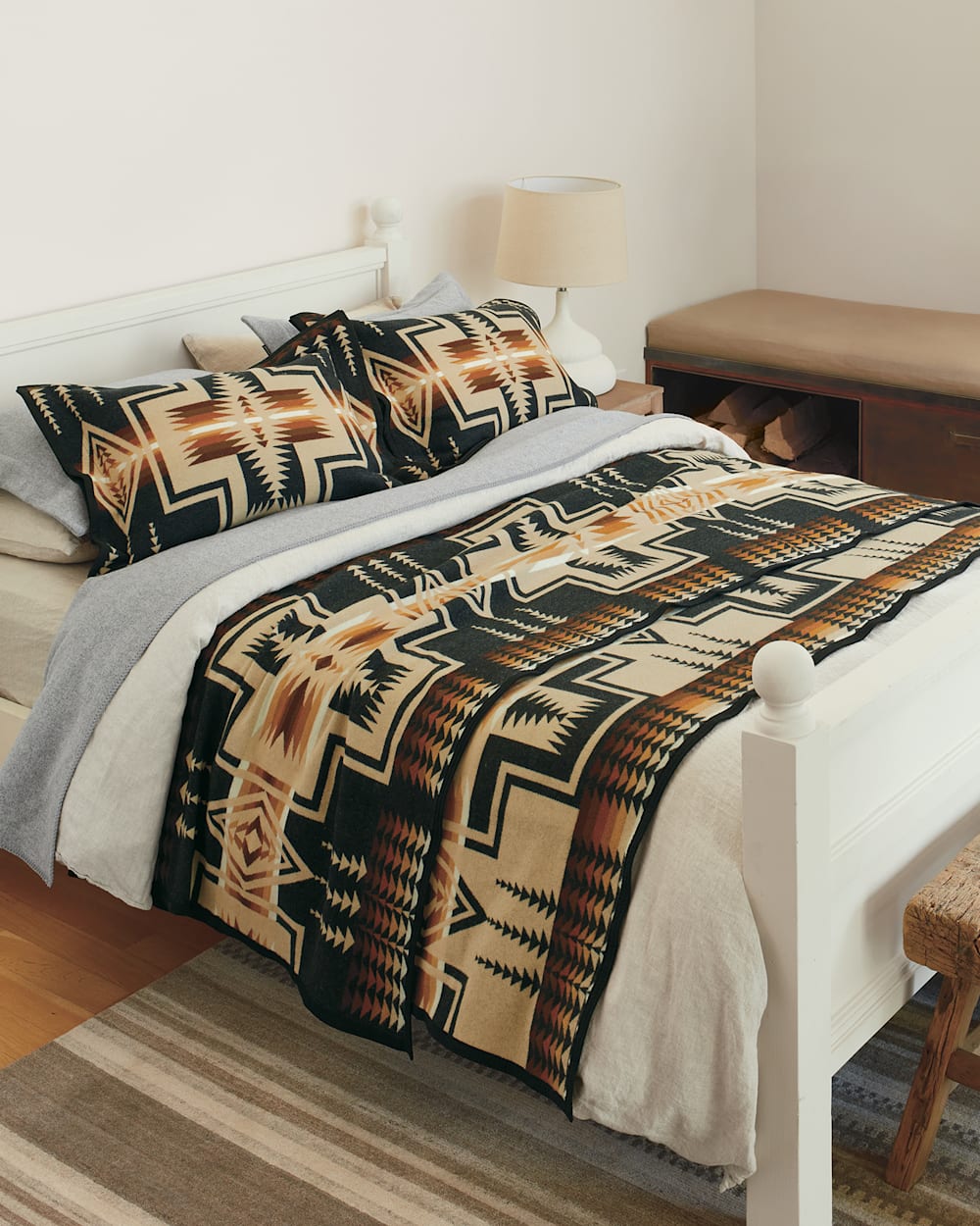 R+D Oran Jacquard Blanket