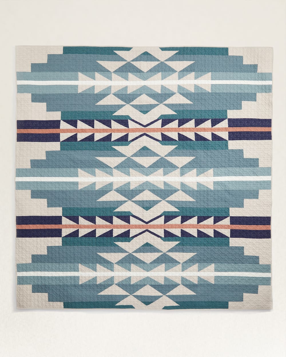 Cozy Up with the Medicine Bow Pieced Quilt Set | Pendleton