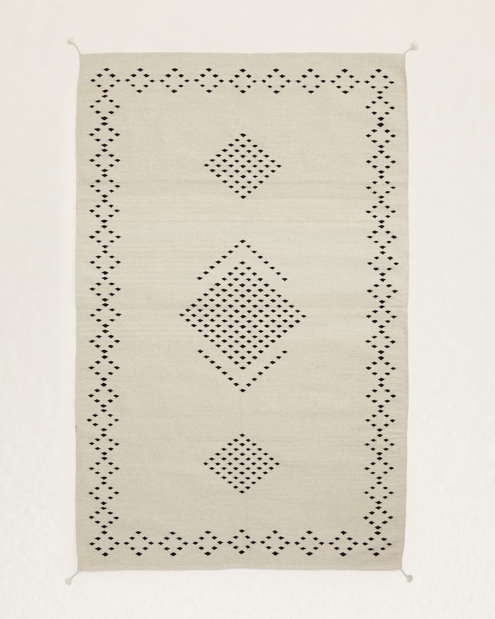 Shop MIL Diamonds Rug for a Timeless Look | Pendleton
