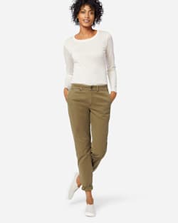 TRUE CHINO PANTS IN MILITARY OLIVE image number 1