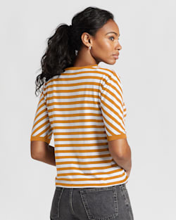 ALTERNATE VIEW OF WOMEN'S ROGUE DESCHUTES STRIPE TEE IN ANTIQUE WHITE/GINGER image number 3