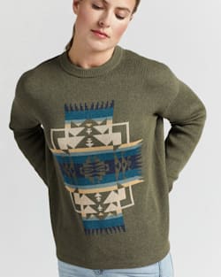ALTERNATE VIEW OF WOMEN'S GRAPHIC COTTON SWEATER IN BOTTLE GREEN CHIEF JOSEPH image number 5