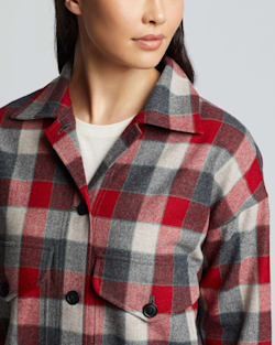 ALTERNATE VIEW OF WOMEN'S OVERSIZED WOOL SHIRT IN RED/TAN BLOCK PLAID image number 4