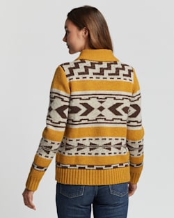WOMEN'S GRAPHIC SHETLAND ZIP CARDIGAN