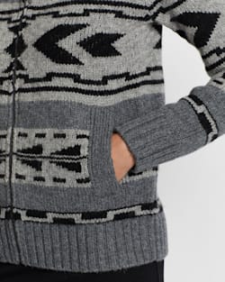 WOMEN'S GRAPHIC SHETLAND ZIP CARDIGAN