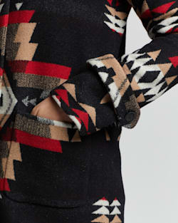 ALTERNATE VIEW OF WOMEN'S ROCK POINT ARCHIVE BLANKET COAT IN BLACK image number 4