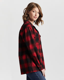 ALTERNATE VIEW OF WOMEN'S BOYFRIEND BOARD SHIRT IN RED ROCK BUFFALO OMBRE image number 2