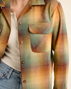 ALTERNATE VIEW OF WOMEN'S PLAID BOYFRIEND BOARD SHIRT IN GOLD/GREEN OMBRE image number 4